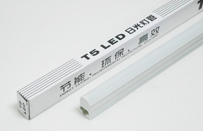 廠家直銷T5貼片LED日光燈支架光源 大功率特價批發正當時